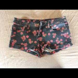 Forever21 rose shorts