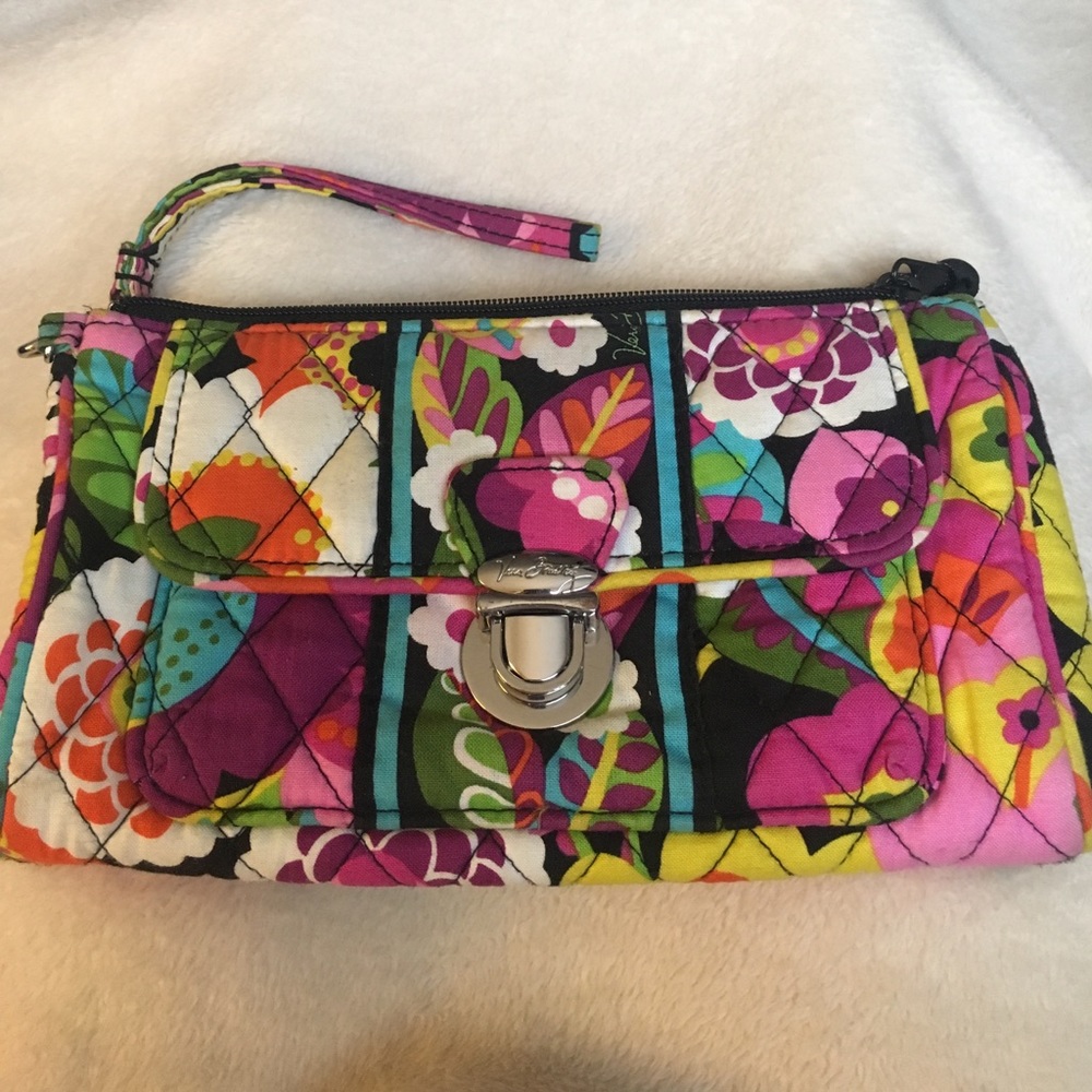 Vera Bradley floral patterned wristlet
