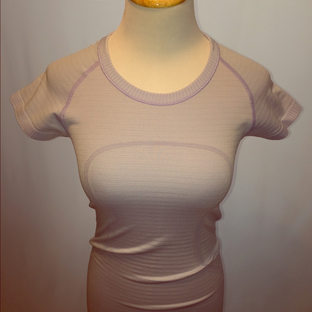 LULULEMON "Swiftly Tech Short Sleeve Crew"