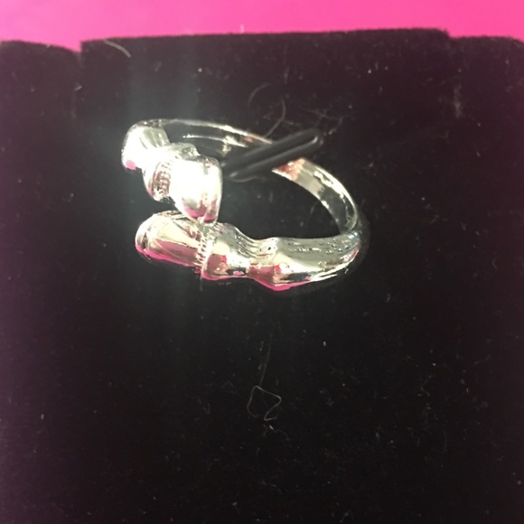 Adorable 925 Silver Unicorn/Horse Hoof Wrap Ring - Picture 3 of 3