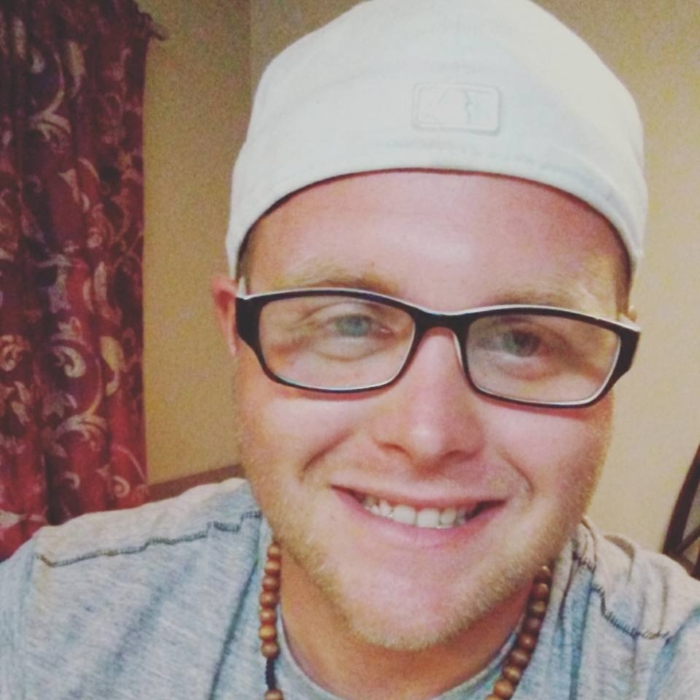 Meet your Posher, Alex