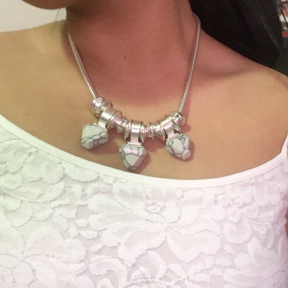 Theodora + Callum necklace - Picture 5 of 5