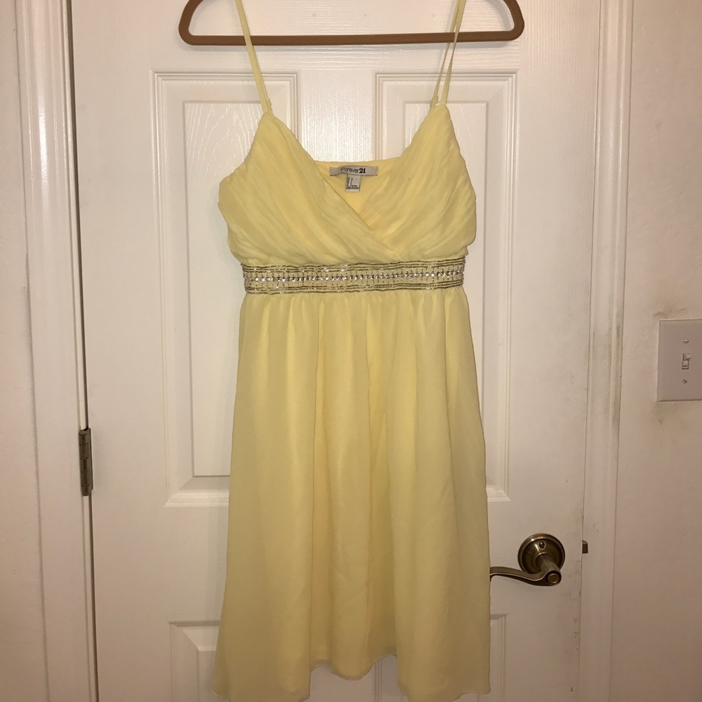 Chiffon style dress