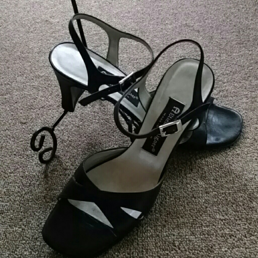 Leather sandals