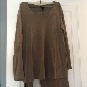 Lovely brown pant suit