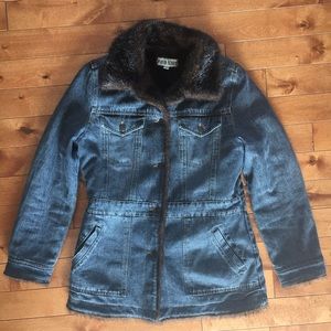 FINAL CALL! Jean Jacket - Fully Lined - Size Med