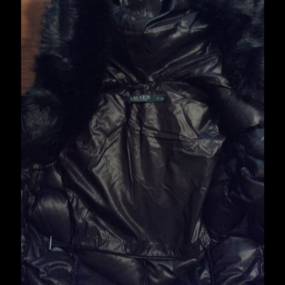 Coat - Picture 4 of 4