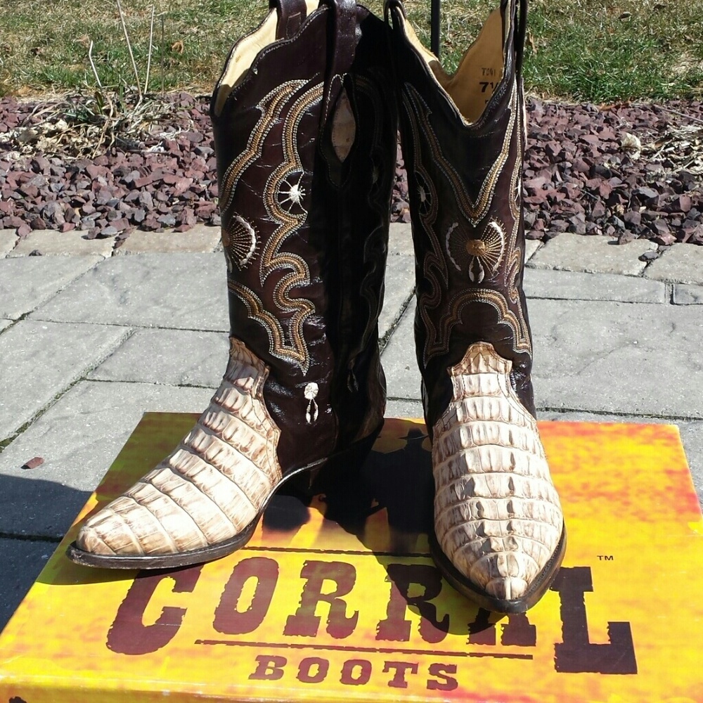 Corral genuine leather python triad