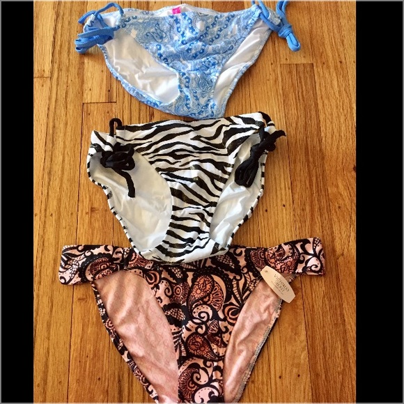 New in Bag Victoria's Secret Swim Bottoms - Size M - Picture 1 of 2