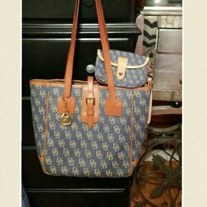 Authentic Dooney & Bourke 2pcs