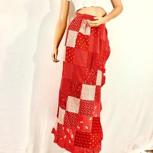 HOLD ❌ HP 🎉 Vintage Wrap Skirt  🍄Red Patchwork🌼