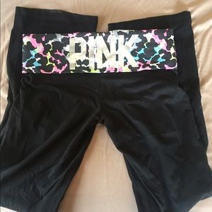 Victoria secret yoga pants size medium