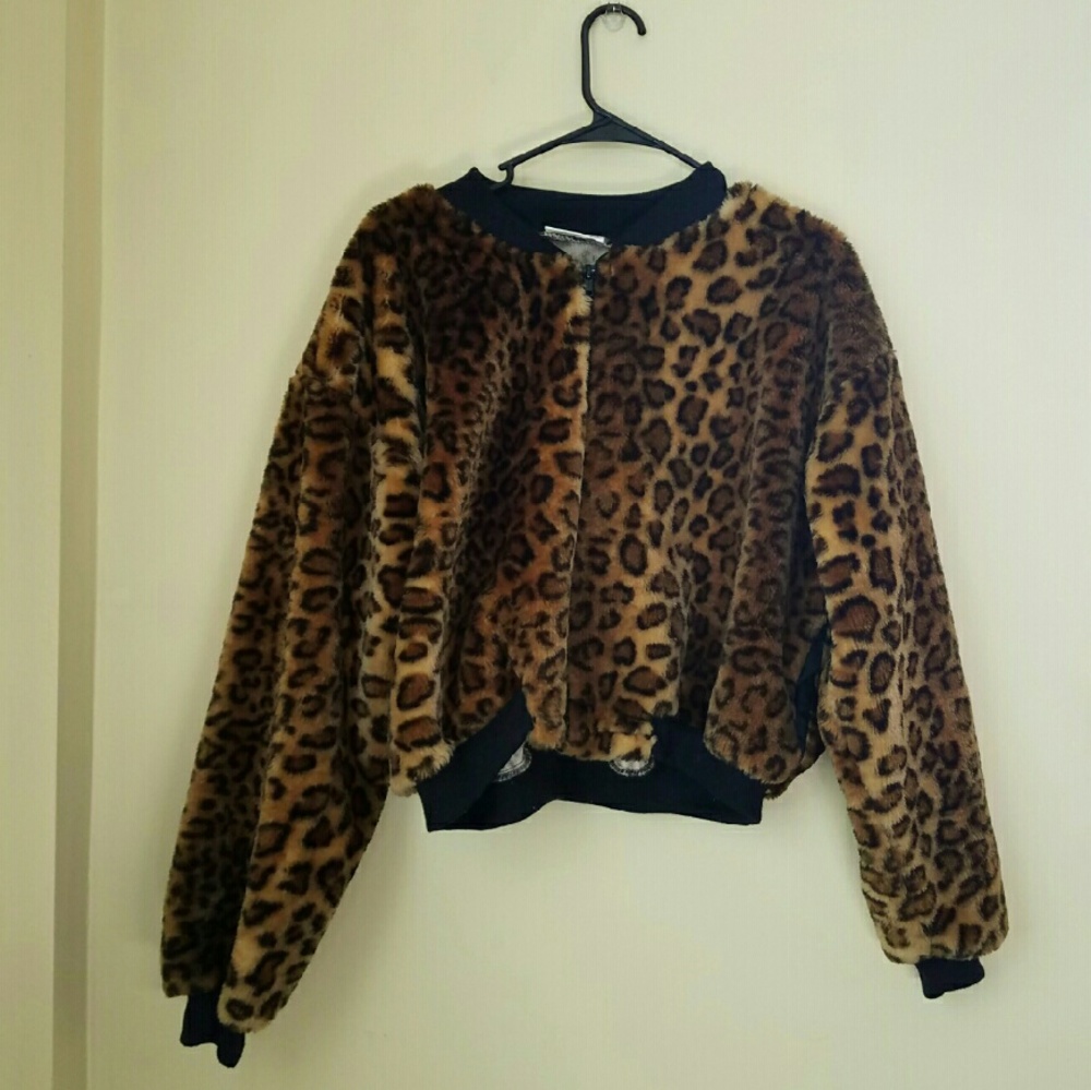 Faux Fur Leopard Print Bomber Jacket