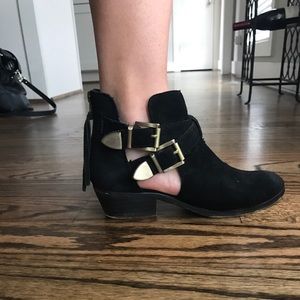 Steve Madden booties