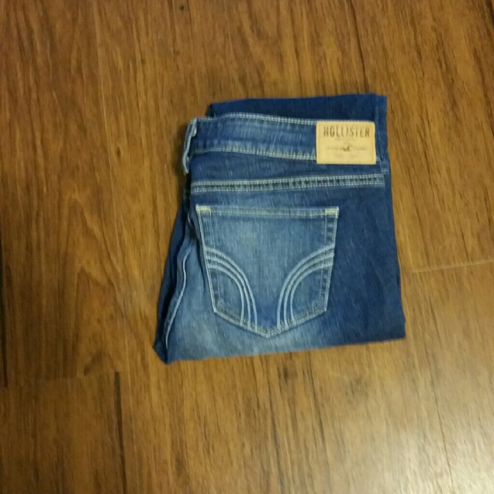 EUC Hollister denim jeans