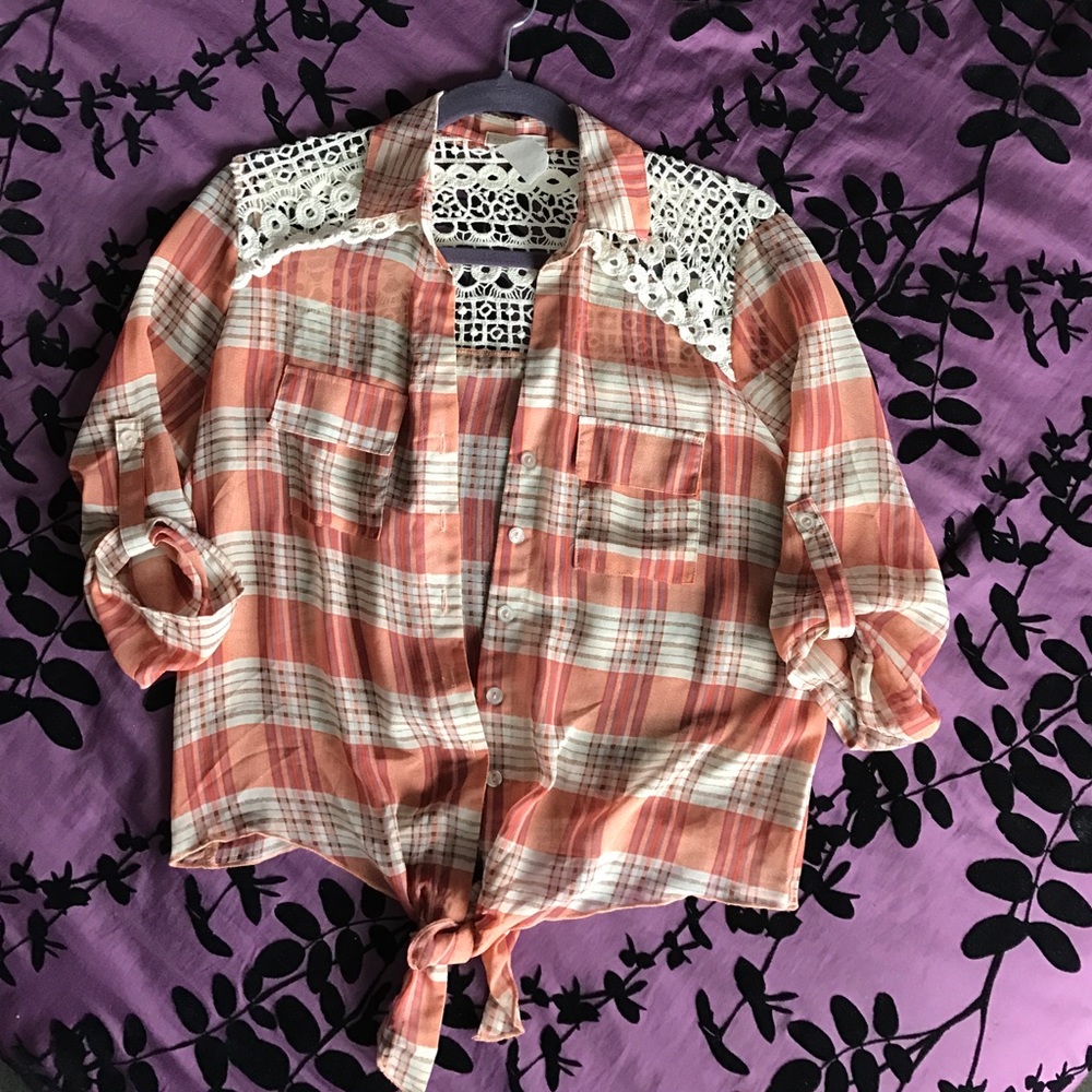 Pretty Good plaid blouse with lacy top and tye