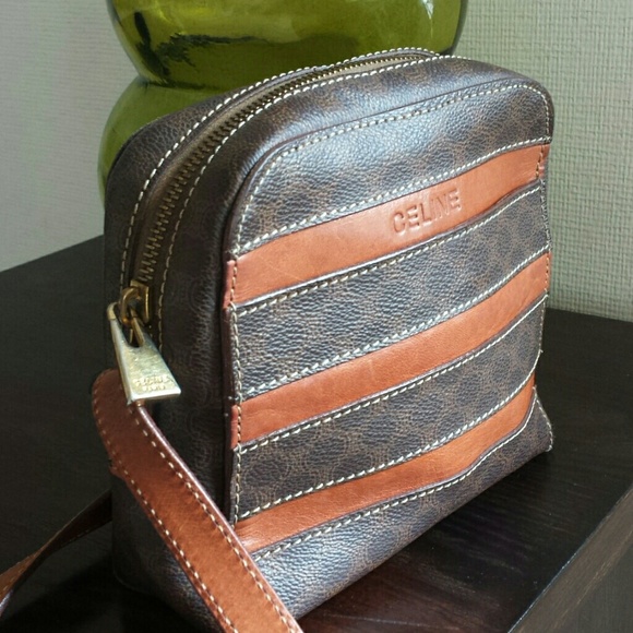 More Celine photos - Picture 1 of 4