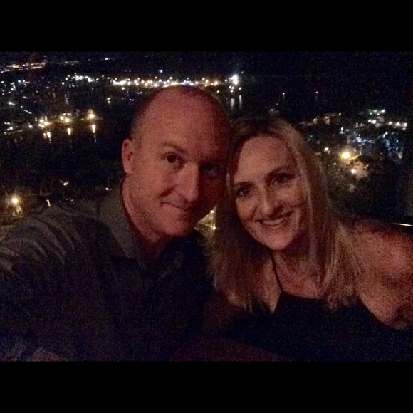 Meet your Posher, Cheryl - Picture 1 of 1