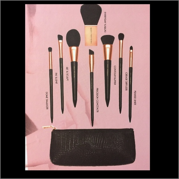 NIB Professional Makeup Brush Set with Makeup Bag - Picture 3 of 3