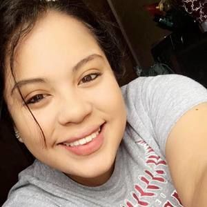 Meet your Posher, Gabrielle