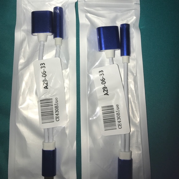 iPhone 7 Adapter - Picture 2 of 4