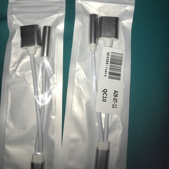 iPhone 7 Adapter - Picture 3 of 4