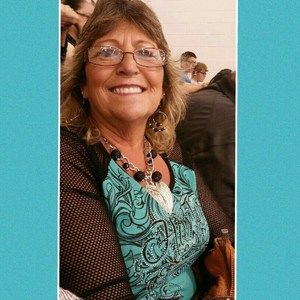 Meet your Posher, Vickie