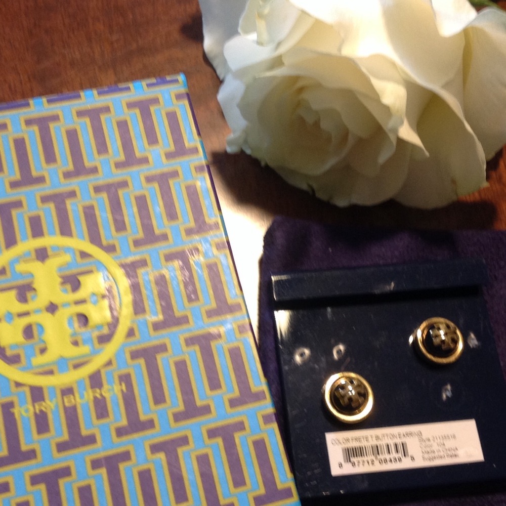 NWT  Tory Burch earrings