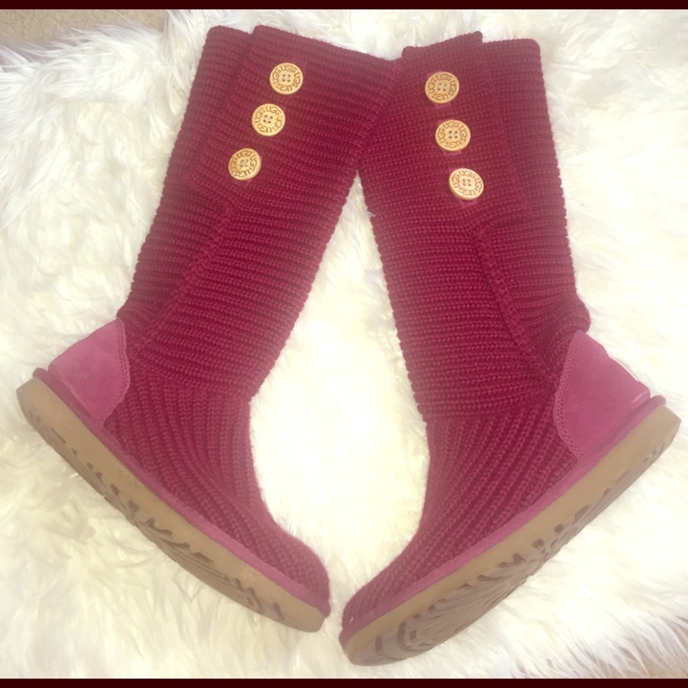 Burgundy Cardy UGGS