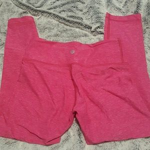 Lululemon crops