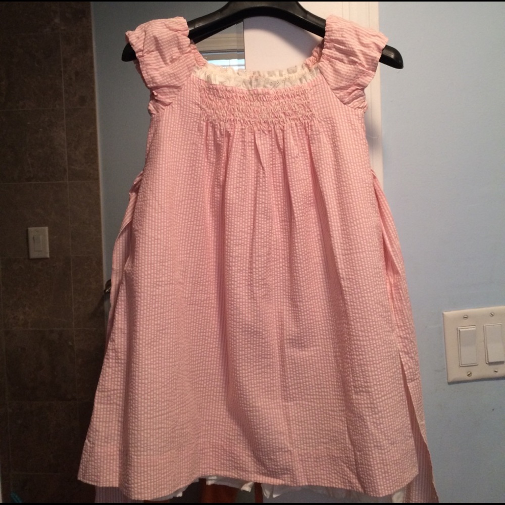 Girls dress