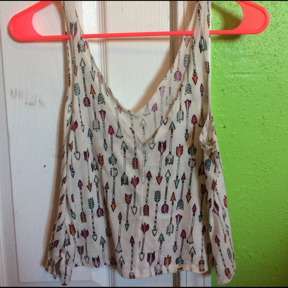urban outfitters arrow tank top - Picture 2 of 3