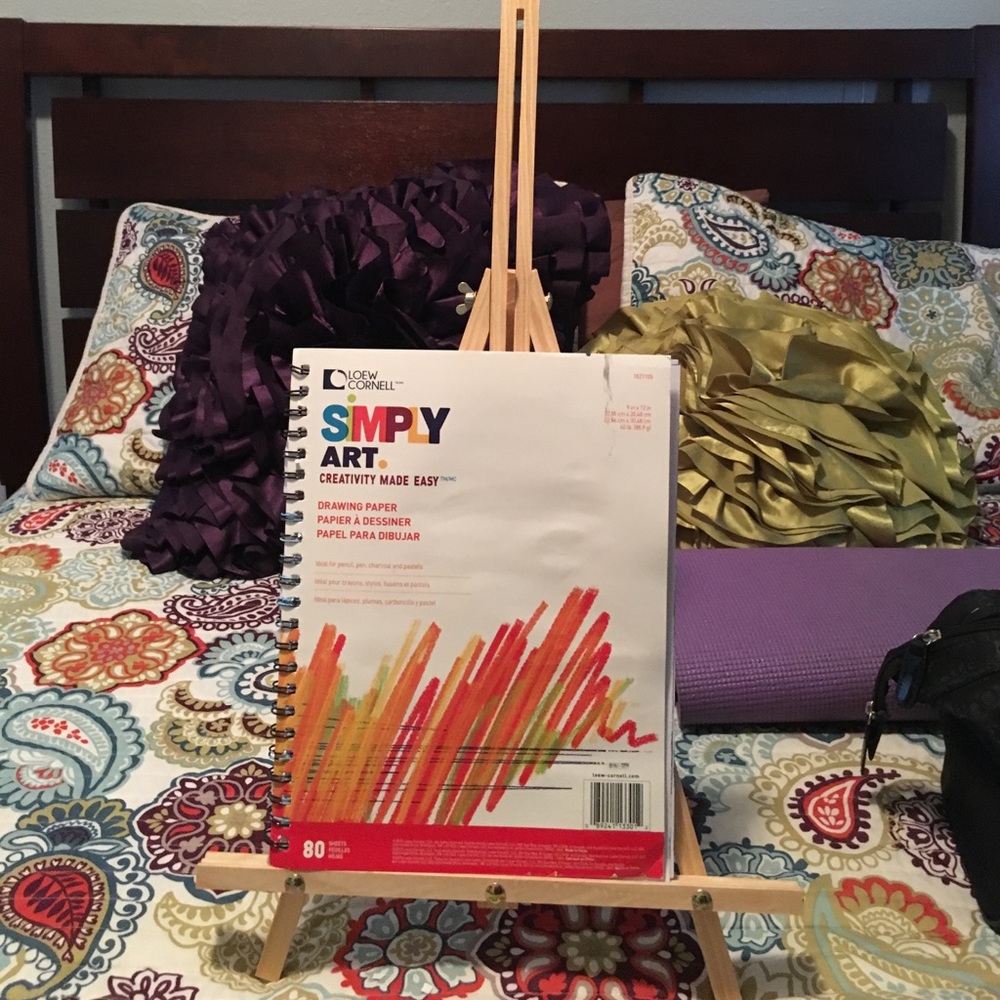Painting stand with drawing book