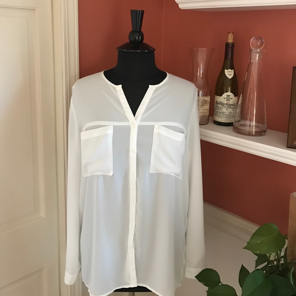 Mossimo white blouse