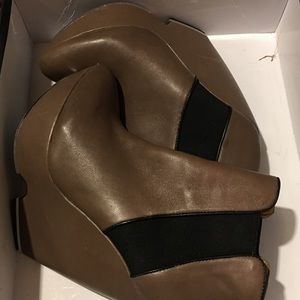 Authentic LAMB leather booties