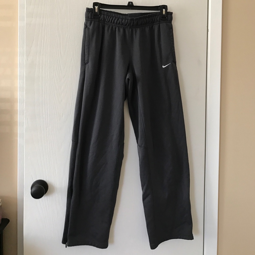 Gray Nike Sweatpants