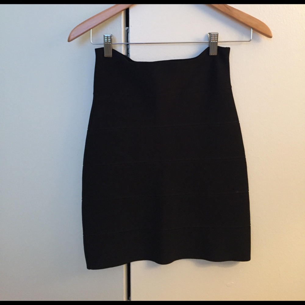 BCBG bandage mini skirt