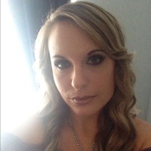 Meet your Posher, Molly