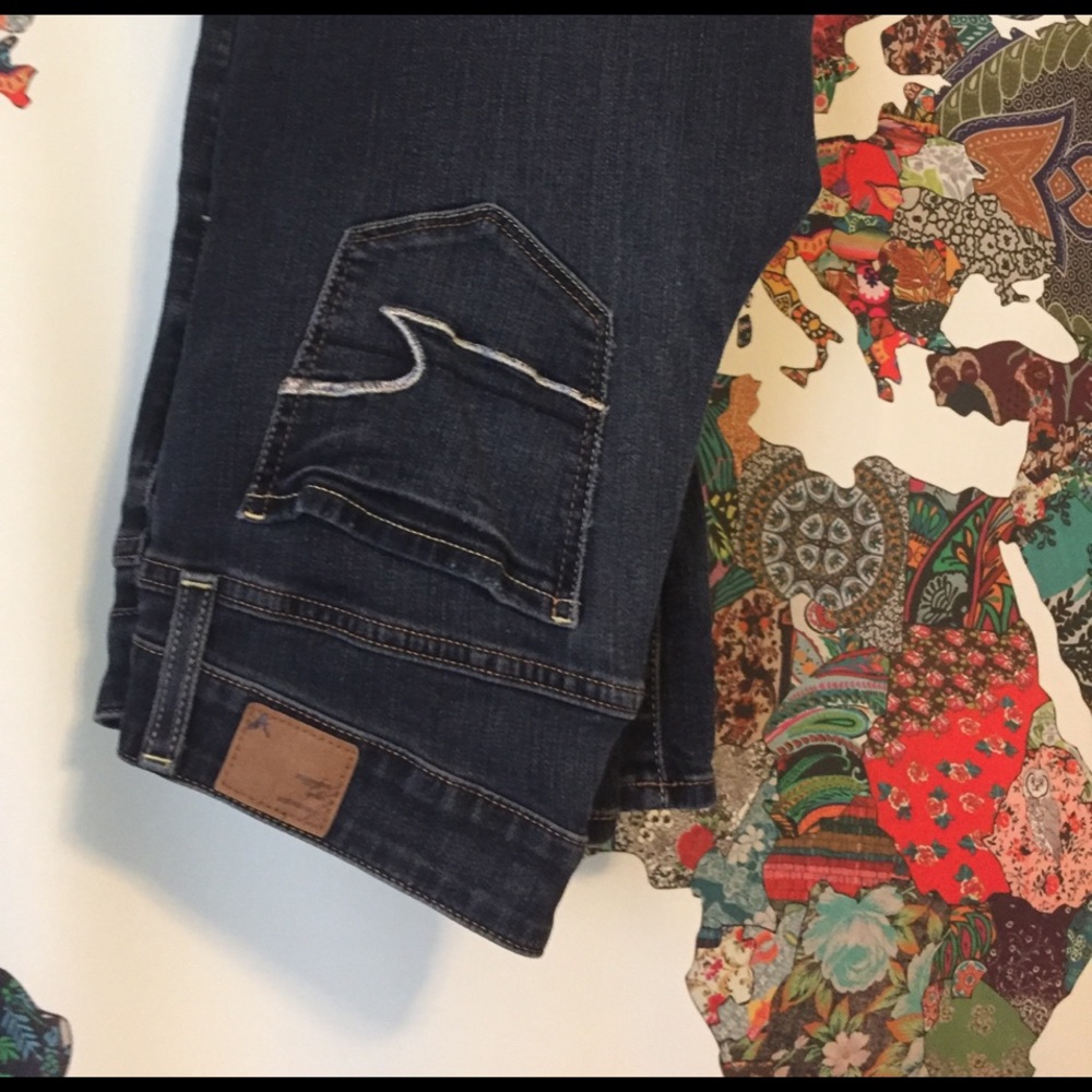 American Eagle Dark Wash Jeans