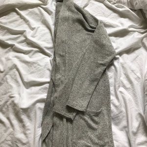 PRICE DROP American Eagle slit back cardigan
