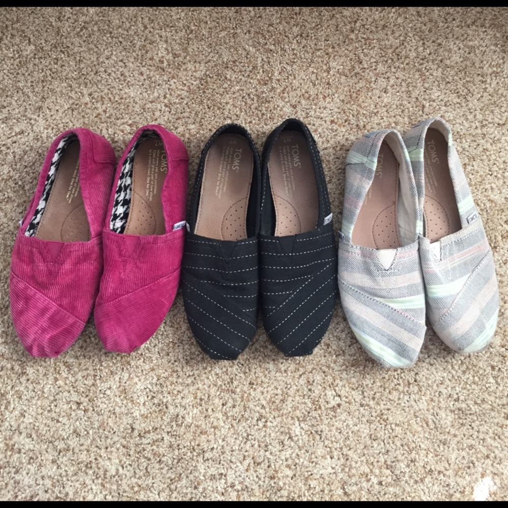 ❗️SOLD❗️TOMS - three pairs - size 7