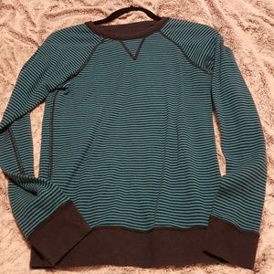 Lululemon top