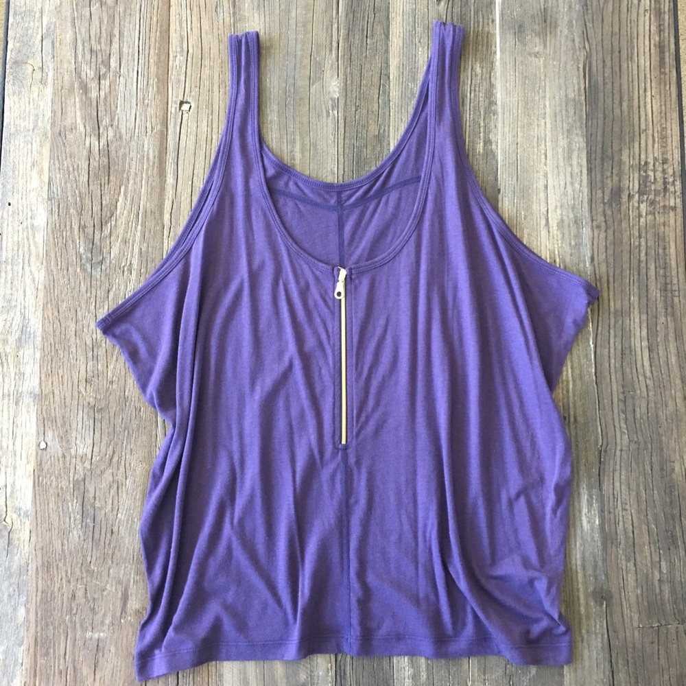 Karma yoga layering back-zip tank top