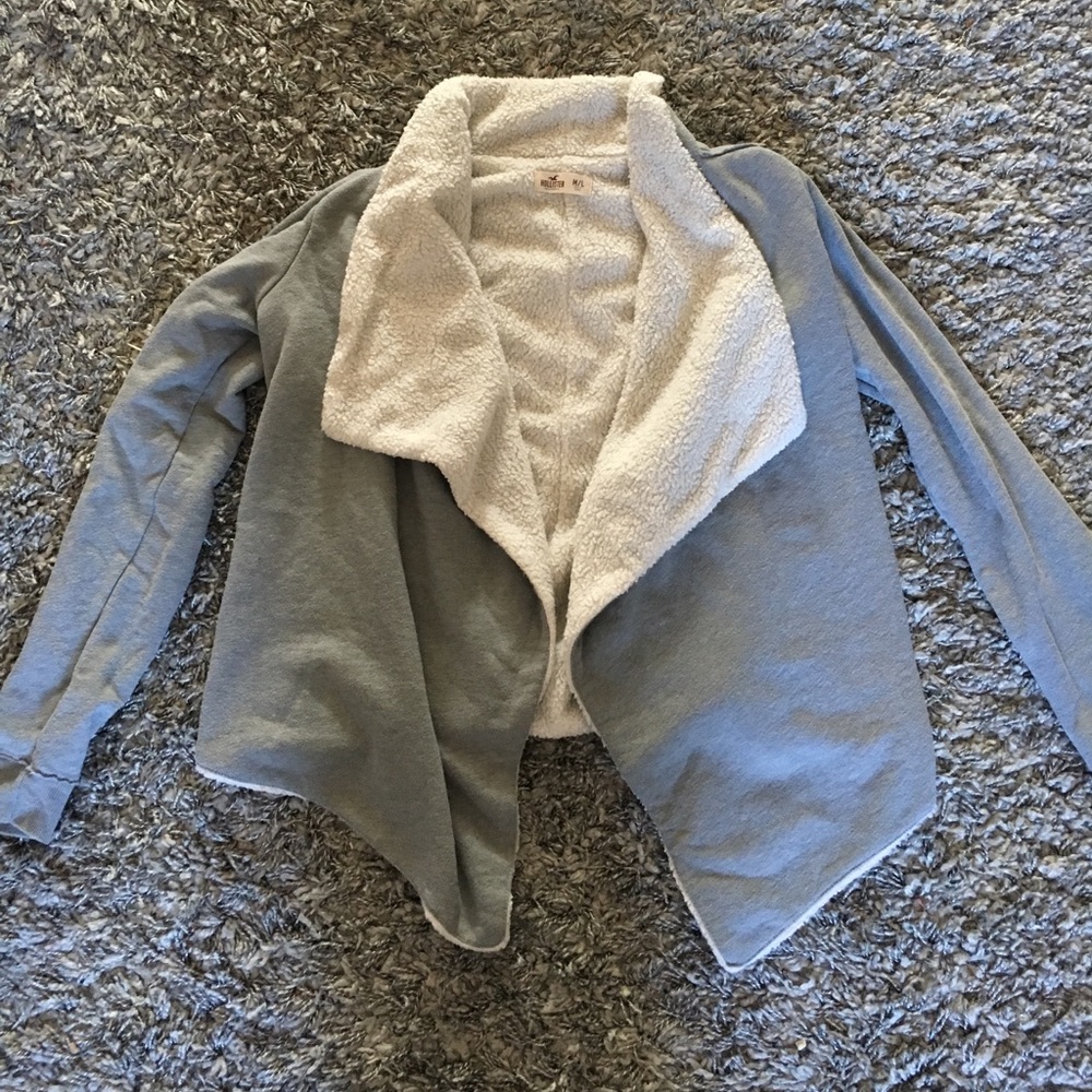 Hollister sherpa lined jacket