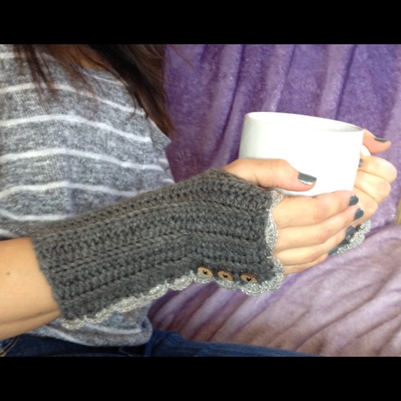 Crochet Fingerless Gloves - Picture 2 of 2