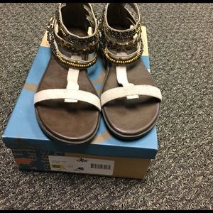 Beaded leather sandal Sz 9