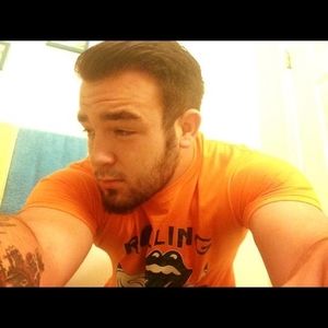 Meet your Posher, Levi