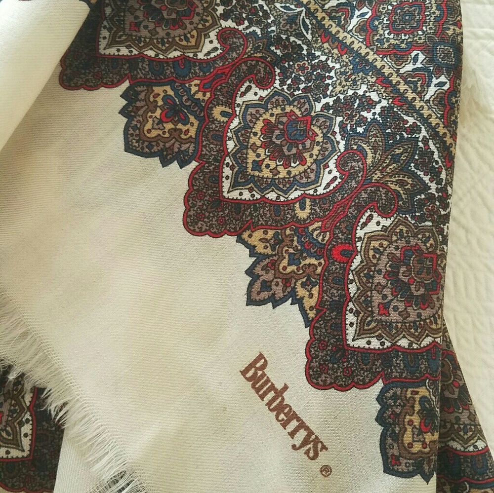BURBERRYS large scarf 54" x 54"