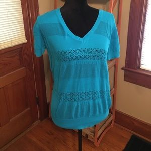 Short sleeve sweater