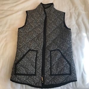 Women's puffer vest